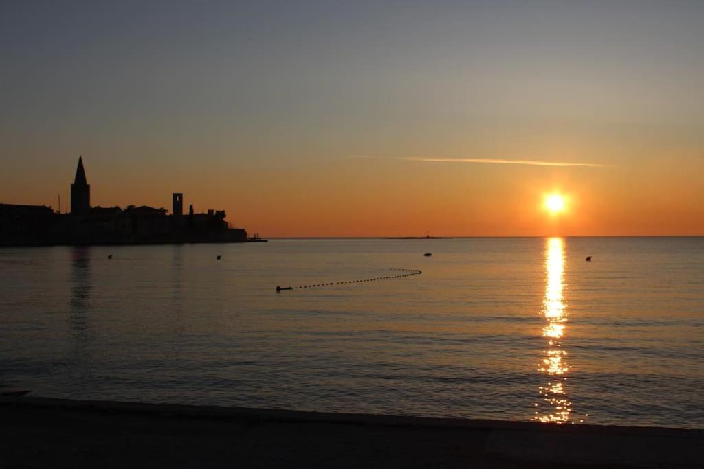Modern apartment in Poreč Buitenkant foto